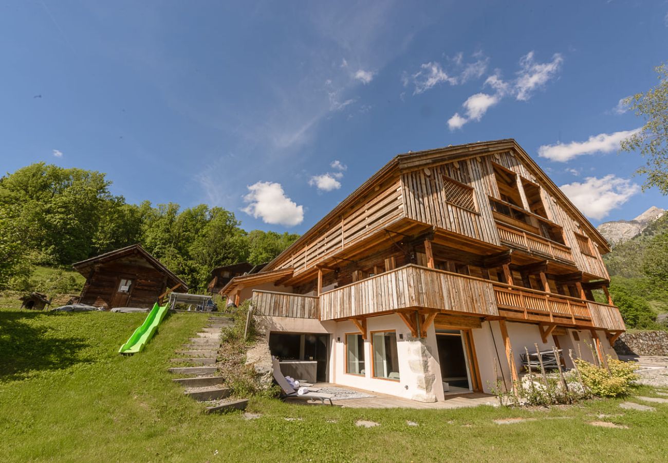 Chalet à La Clusaz - Chalet Osmose 22